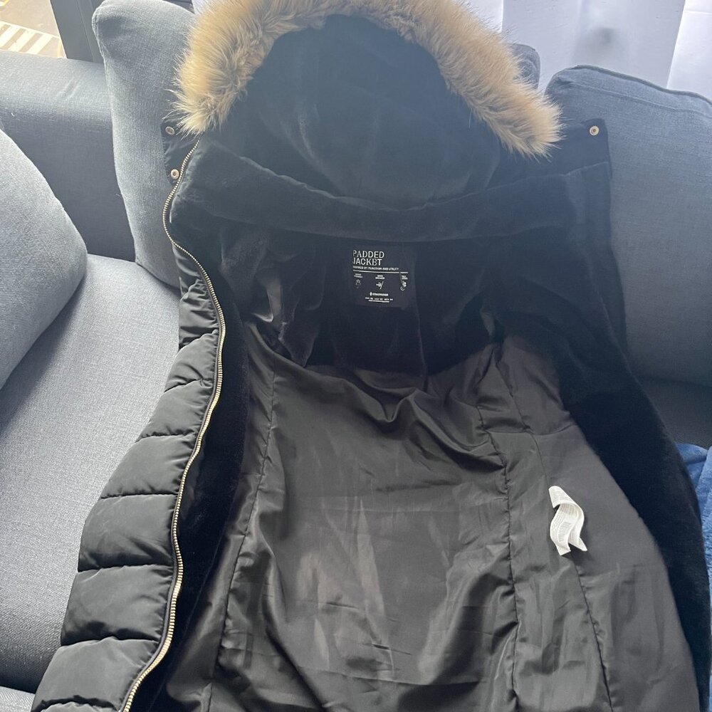 Winter Jacket/ Wind breaker - Picture 3 of 4